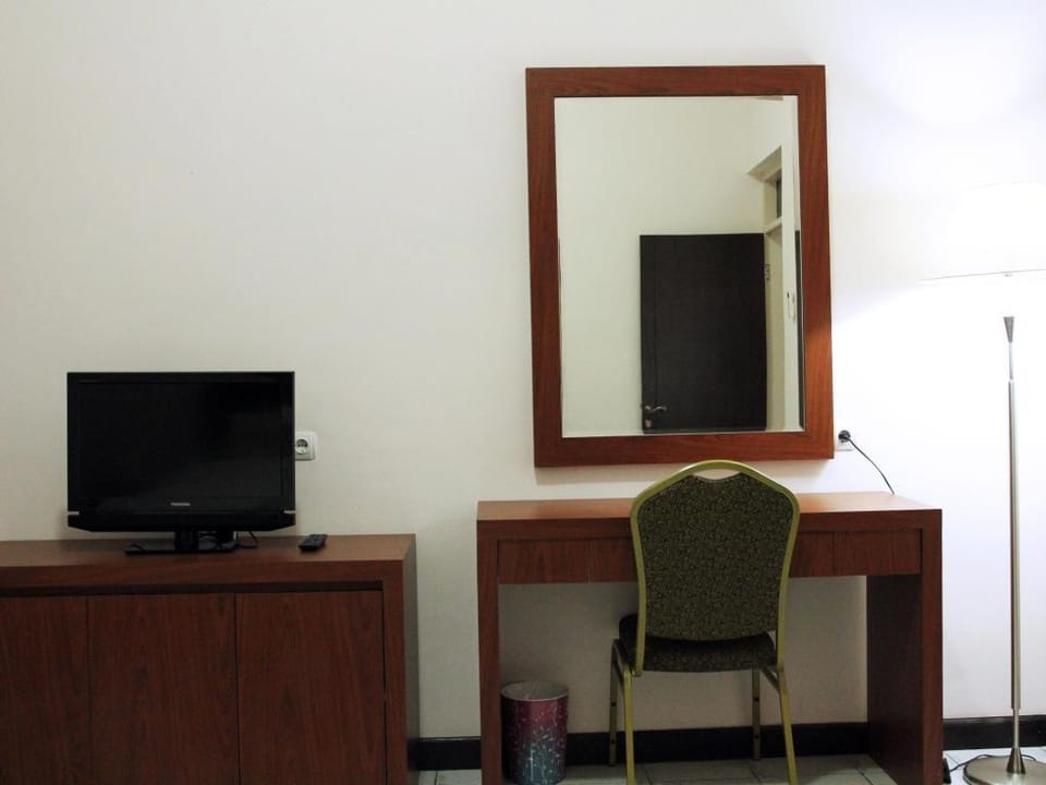 Rumah Resik ENTIRE PLACE (4BR, PREMIUM Location) Vacation rental in Bandung