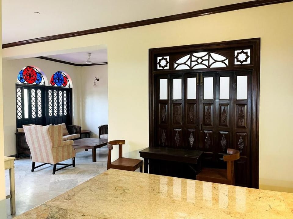 Forest Lane Apartment(Hauz Khas Fort Balcony View) Vacation rental in New Delhi