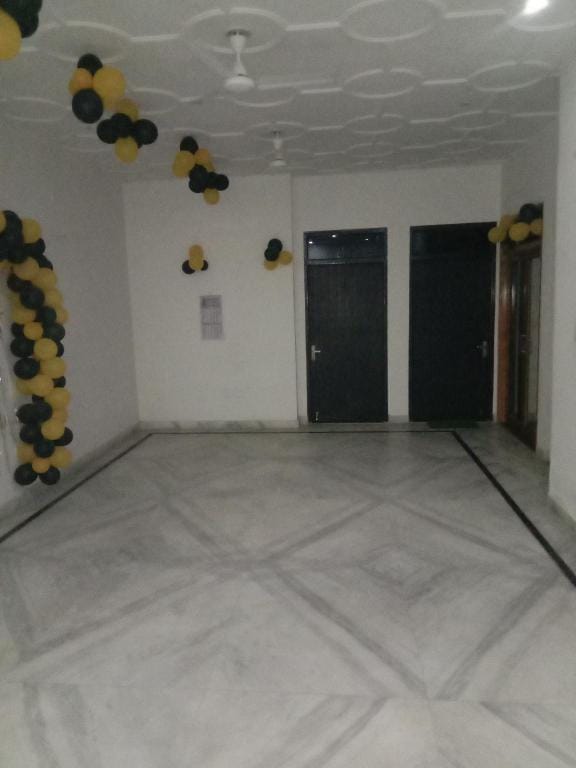 kishori dham  Apartment in Uttar Pradesh