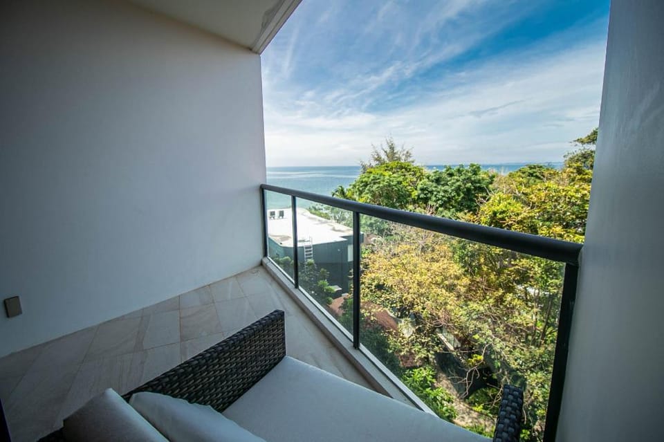 Escape Condos Luxury Studio Mae Phim - E155 Apartment in Chon Buri Changwat