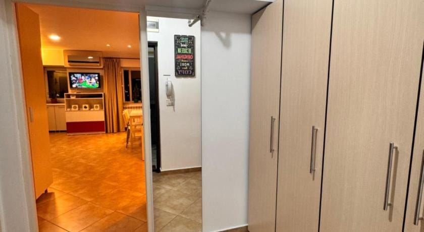 Traian Sea View Studio Apartment in Constanta