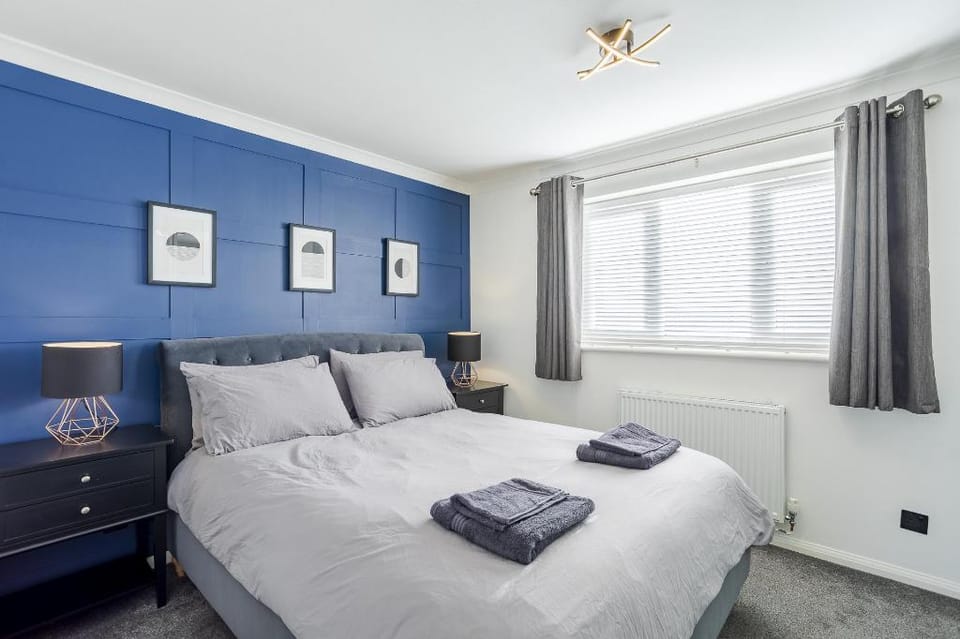 UHCW House Coventry Vacation rental in Coventry
