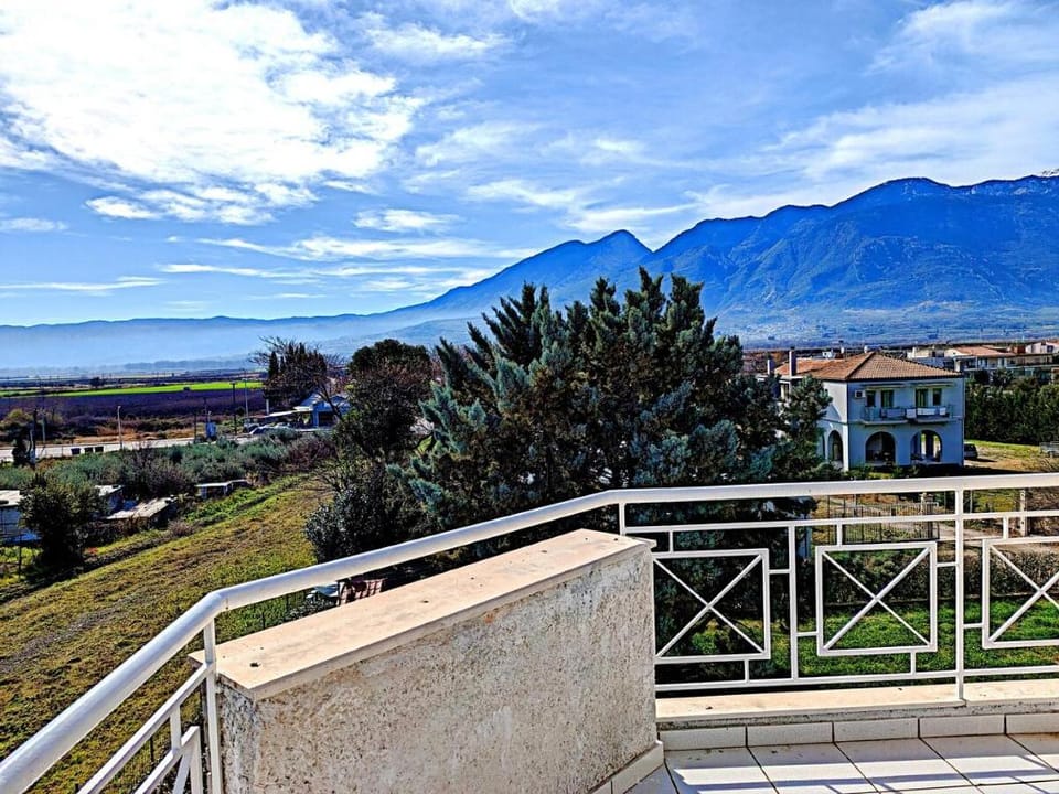Ecoscape Luxury Villa Lamia Vacation rental in Peloponnese, Western Greece and the Ionian