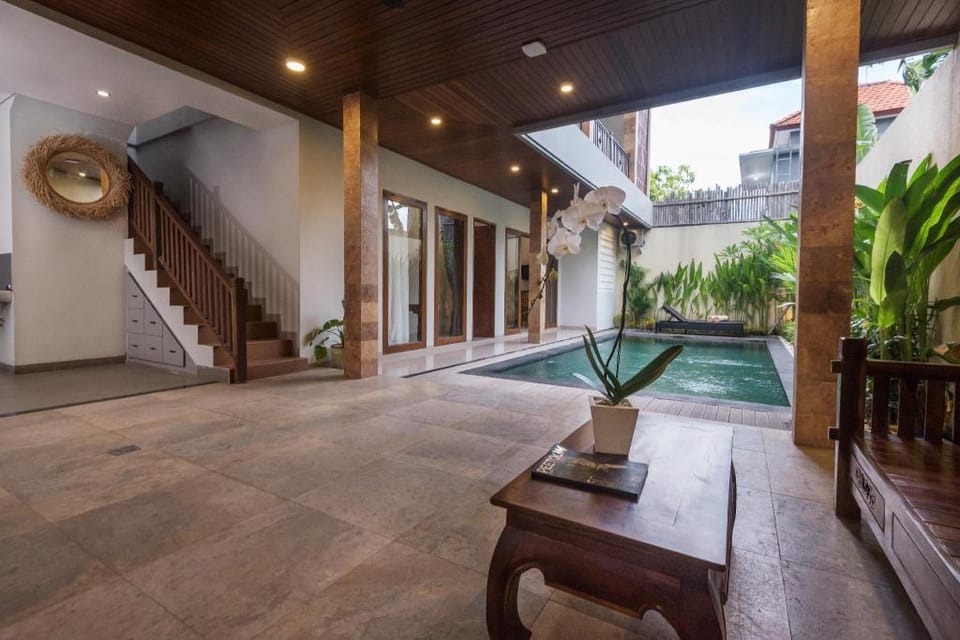 Vpas Villa Seminyak Villa in North Kuta
