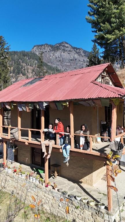 100-Year-Old Himachali Mudhouse Vacation rental in Himachal Pradesh