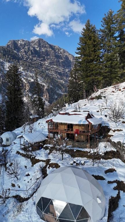 Glasshouse Igloo Dome In Sethan, Manali Vacation rental in Himachal Pradesh