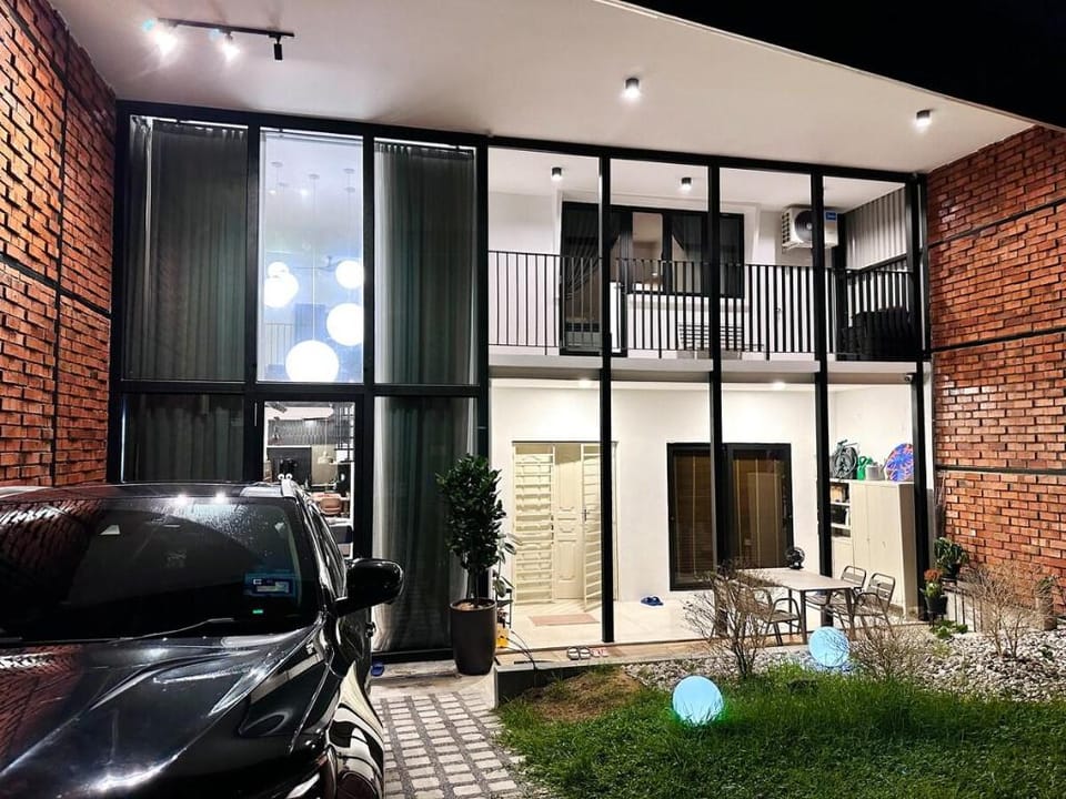 New Fettes Villa for 20Pax @CentralPenang/Gurney Vacation rental in George Town