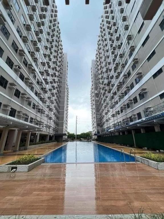 Suzi's Place @ Green 2 Dasma Free Wi-fi | Netflix Vacation rental in Calabarzon