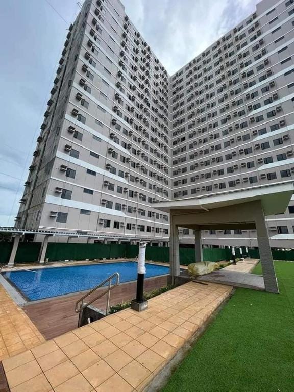 Suzi's Place @ Green 2 Dasma Free Wi-fi | Netflix Vacation rental in Calabarzon