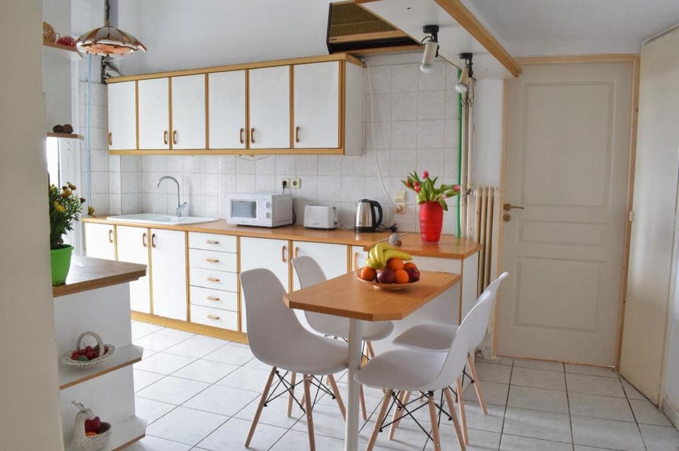 Athens Central Station SmArt Stay Apartment in Athens