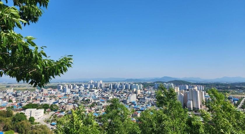 Hue Hanok Guesthouse Bed and Breakfast in South Korea