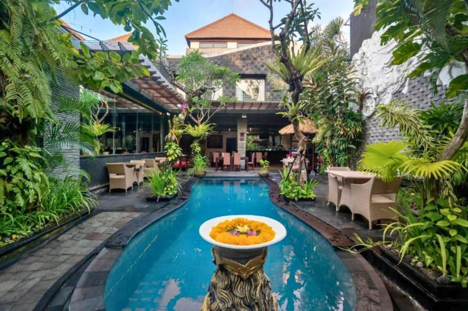 Catra 3 BR Private Pool Villa NE150A Villa in Kuta