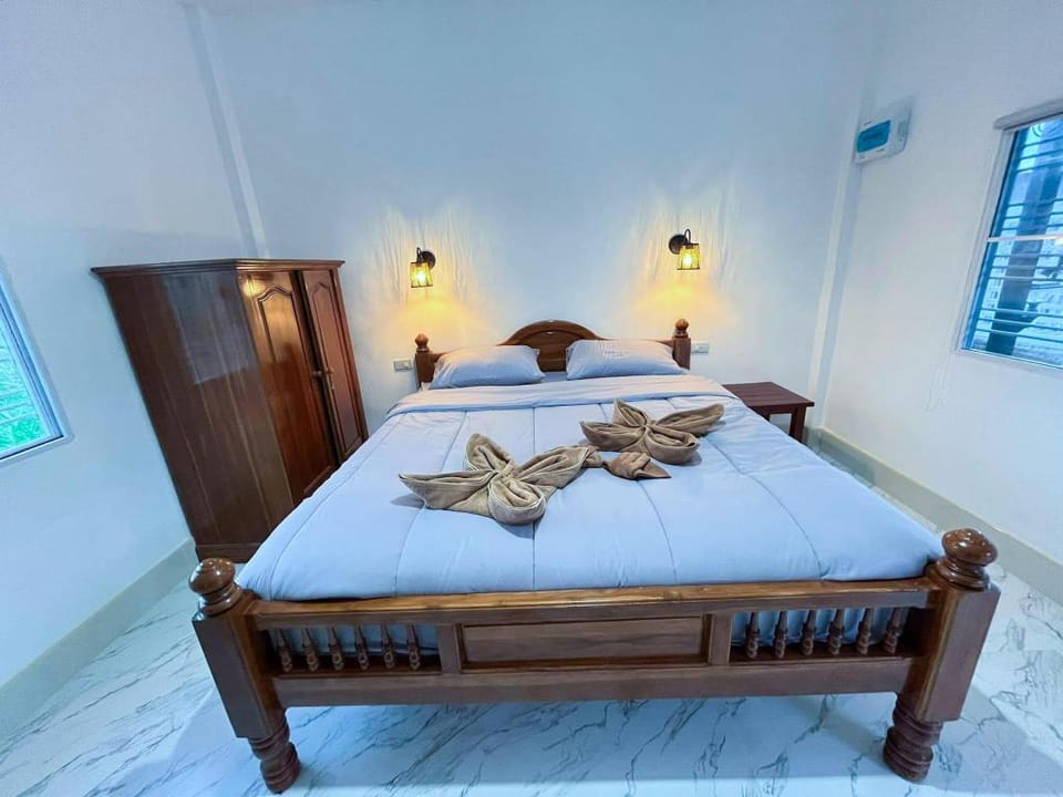 Liam Thathaisong Vacation rental in Prachuap Khiri Khan, Thailand