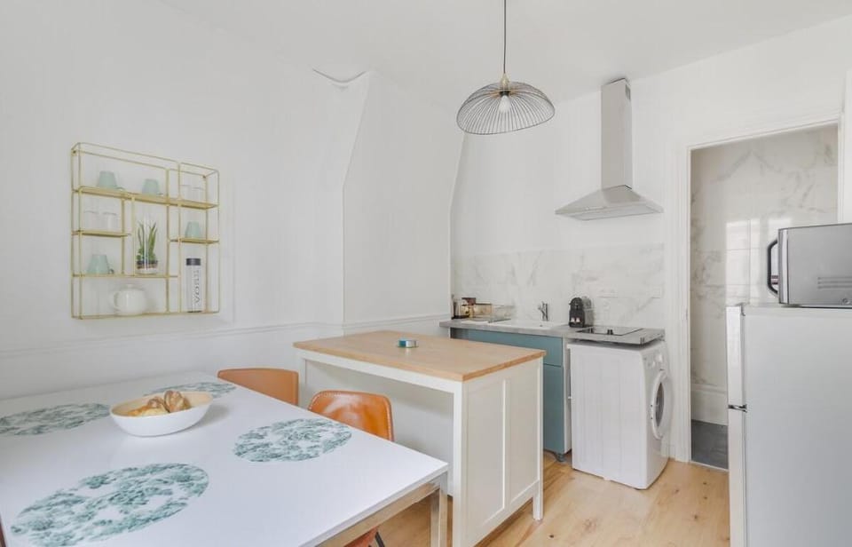 Parisian Flat rue St Honore Louvre Rivoli Vacation rental in Paris