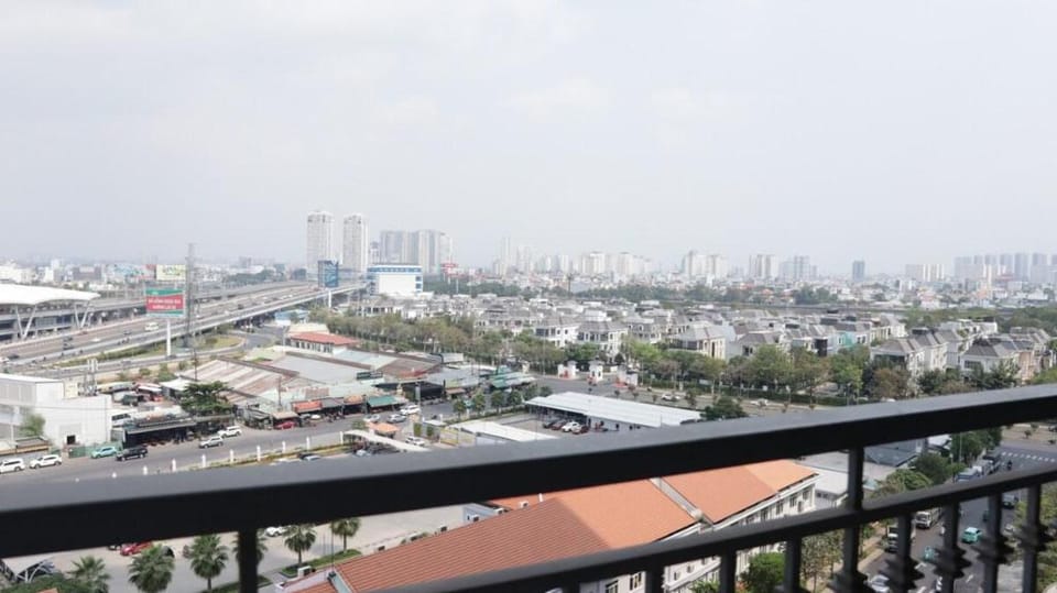 Modern Styles 2 BR with City View in Vinhomes Apartment in Ho Chi Minh City