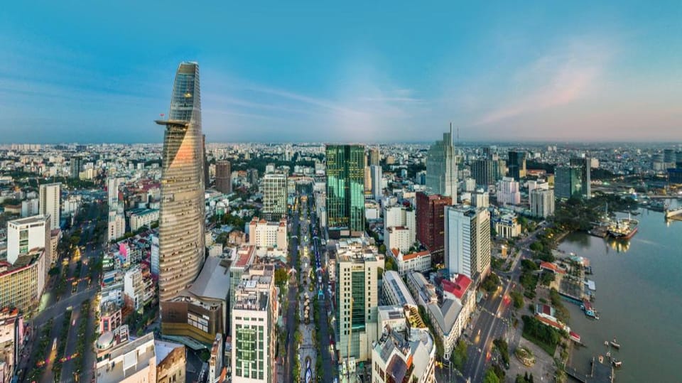 Saigon Acient Legacy 1975 House - Ben Thanh Canter Apartment in Ho Chi Minh City
