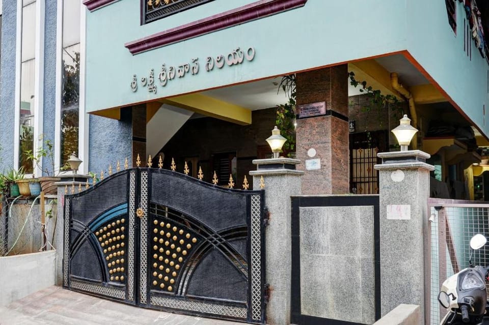 Premium Family Friendly Homestay: Penthouse Apartment in Tirupati