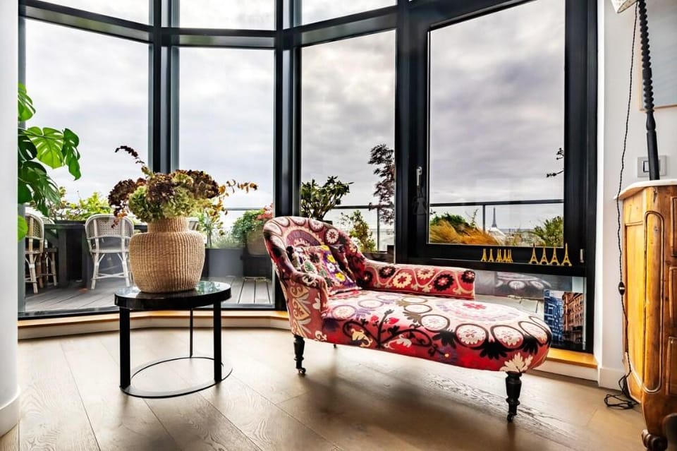 Luxury Home - Batignolles / Montmartre view Apartment in Paris