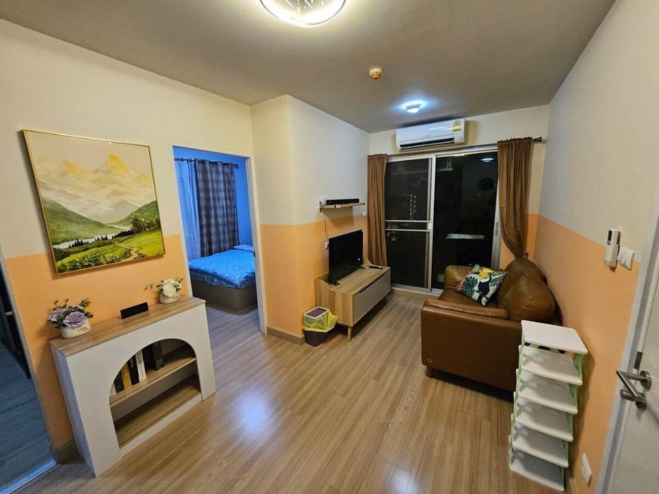 離地鐵、超商與夜市走路五分的四人房，5 min walk to metro, two bedroom Apartment in Bangkok