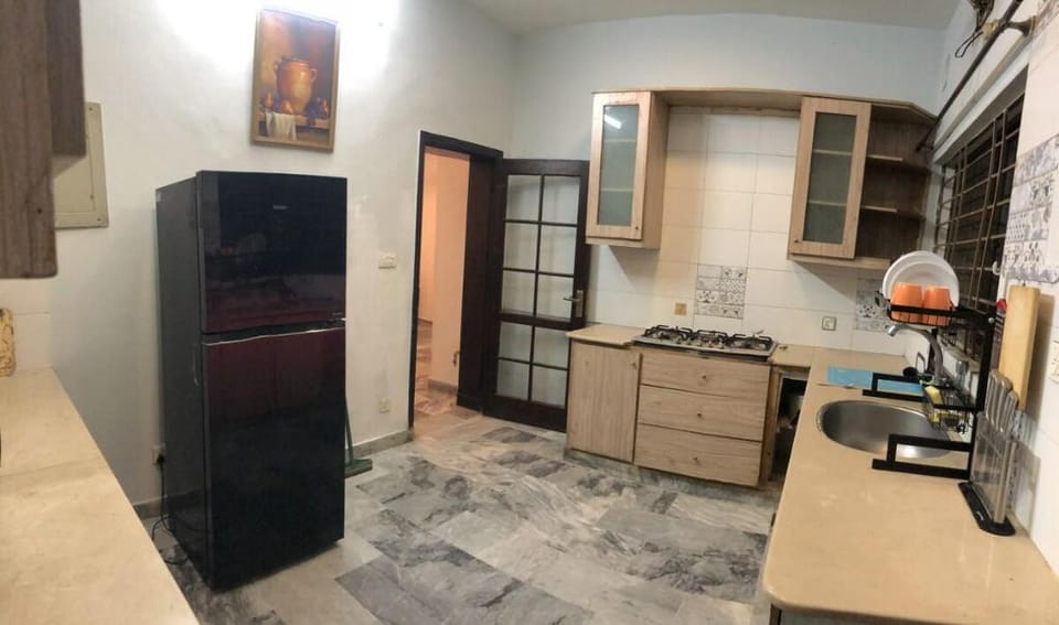 Strawberry Patch on Bahria Ave | 2x2BHK Duplex Vacation rental in Islamabad