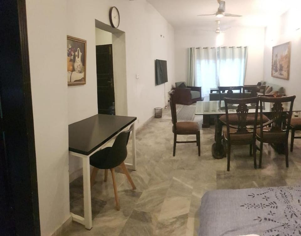 Strawberry Patch on Bahria Ave | 2x2BHK Duplex Vacation rental in Islamabad