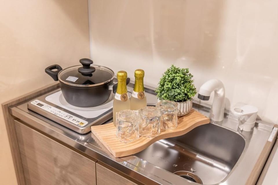 Sakura no Kawa 13/7-minute walk from Ikebukuro Station/Newly Renovated/WIFI/TV/Private Bathroom Vacation rental in Japan