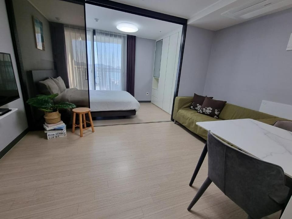 Yeosu U-top U-BlessJC82-0美친오션뷰요트무료 예약후20%할인 프리미엄 Apartment in South Korea