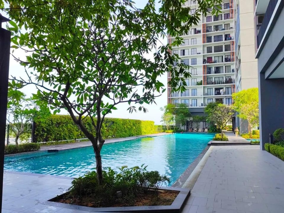 Emporis - 7Pax, 5Room,2Br,2CarPark Segi, MRT, Jaya Apartment in Petaling Jaya