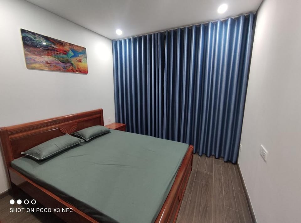 Căn hộ cao cấp 2 phòng ngủ tầng cao Apartment in Hoa Hai
