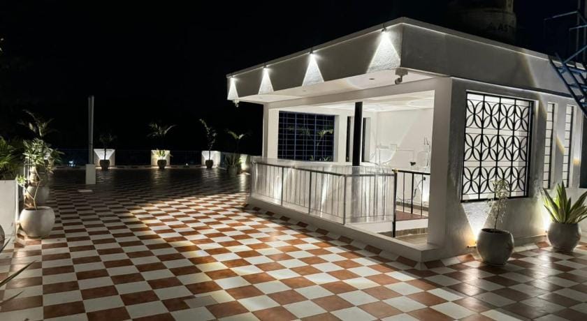La Tamara Suite Hotel in Puducherry