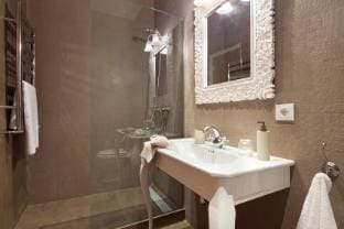 Catalunya Palace Apartment, Apartment in Barcelona