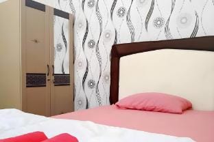 Algira Guest House Syariah RedPartner Bed and Breakfast in West Java