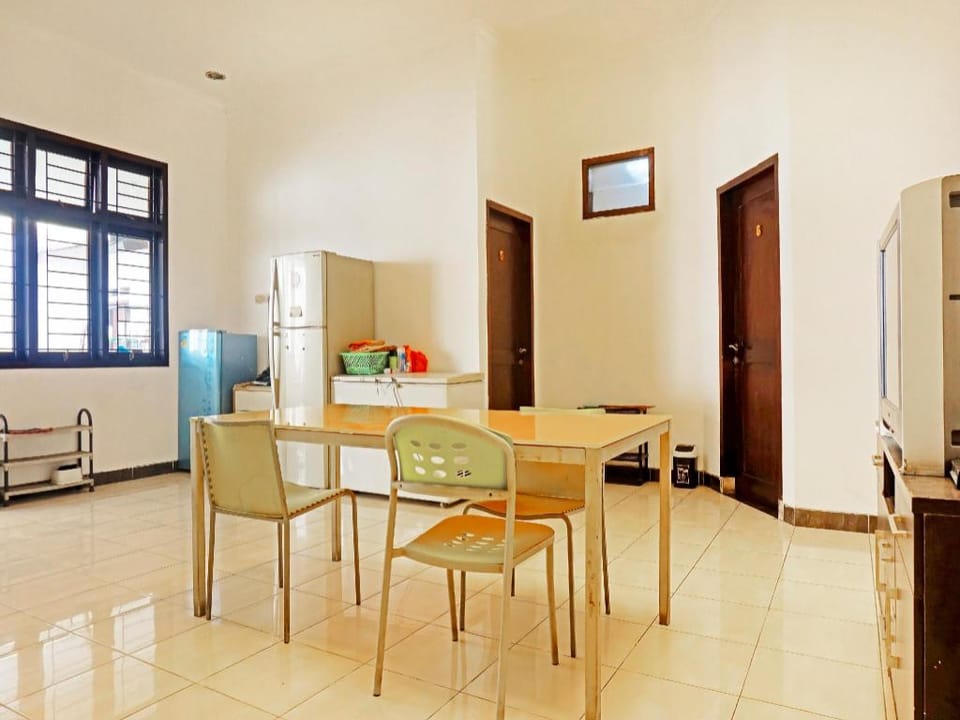 OYO 91349 Taman Permata 3 Residence Hotel in West Java