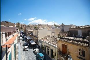 La Terrazza sui Tetti di Noto by Wonderful Italy Apartment in Noto