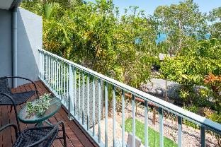 Sunset Waters 1 by HamoRent Apartment in Whitsundays