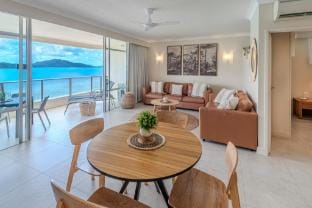 Whitsunday East 1106, Hamilton Island by HamoRent Apartment in Whitsundays