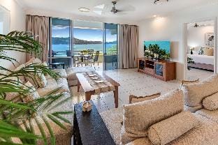 Lagoon 206 on Hamilton Island by HamoRent Apartment in Whitsundays