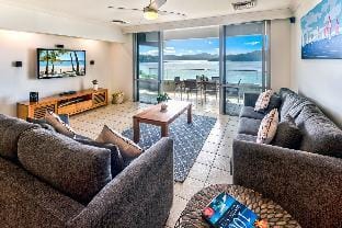 Frangipani 201 by HamoRent Apartment in Whitsundays