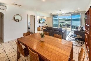 Frangipani 201 by HamoRent Apartment in Whitsundays