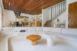 Unity Villas Canggu / Villa 2 Vacation rental in North Kuta