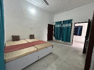 Cozy 1Bhk Stay Apartment in India