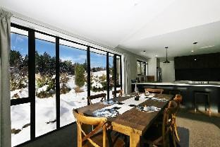 Lake Views at Antler Lodge Vacation rental in Lake Tekapo