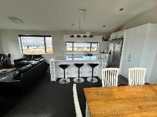 Big Rock Vacation rental in Lake Tekapo
