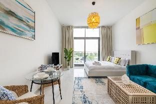 Cozy studio | Damac Hills Vacation rental in Dubai