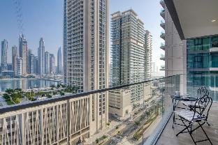 Apartments Beach Isle Tower, 1BR Vacation rental in Dubai