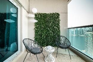 Burj Khalifa view! Stunning studio in City Center! Vacation rental in Dubai