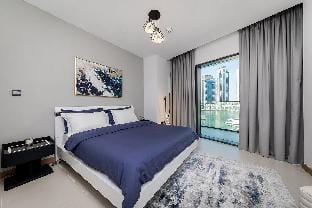 Luxurious 2BR with panorama view Vacation rental in Dubai