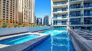 Smart 1BR in Jewels Tower Vacation rental in Dubai
