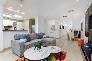 Smart 1BR in Jewels Tower Vacation rental in Dubai