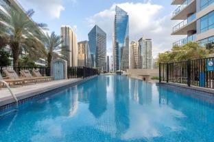 Premium stay at Marina Quay West Vacation rental in Dubai